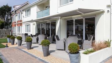 Frühstück, Mittagessen und Abendessen