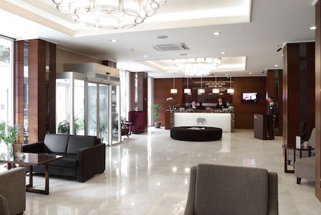 Interior entrance. Eyuboglu Hotel