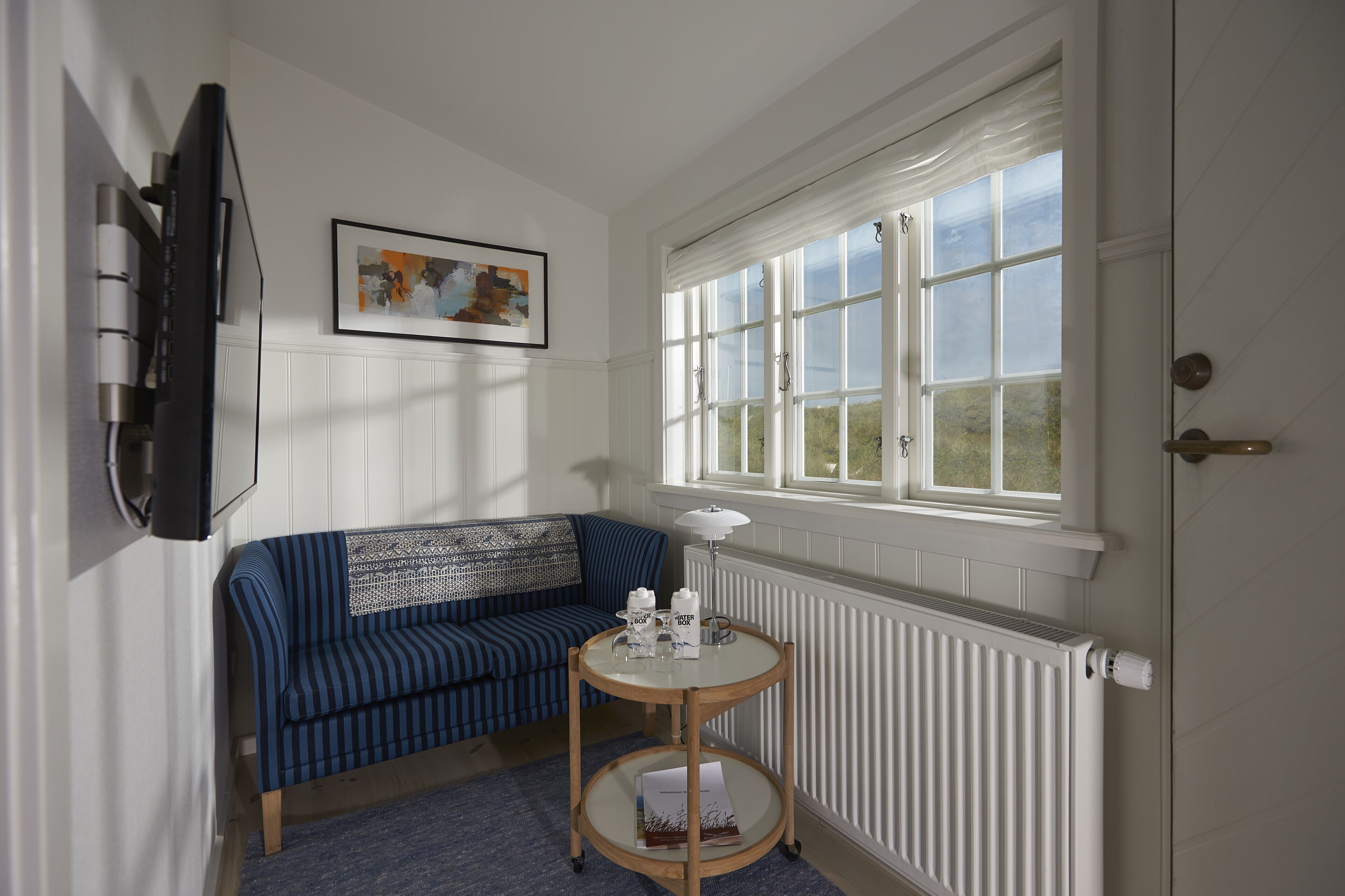 double room, private bathroom, annex building | hypo-allergenic bedding, in-room safe, desk, iron/ironing board