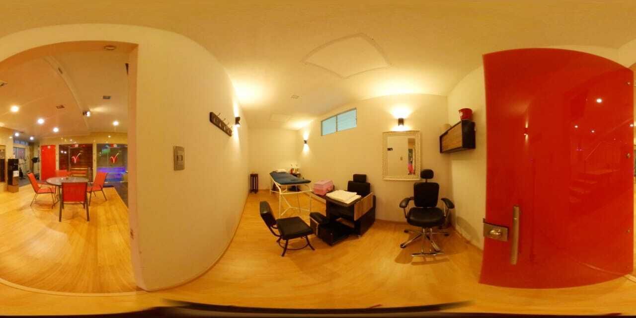 sauna, hot tub, steam room