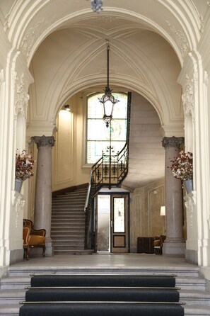 Reception - Brody House  (Budapest)