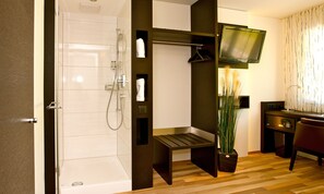 Single Room | Bathroom | Free toiletries, hair dryer, towels - Hotel Restaurant Vogelsang (Eich)