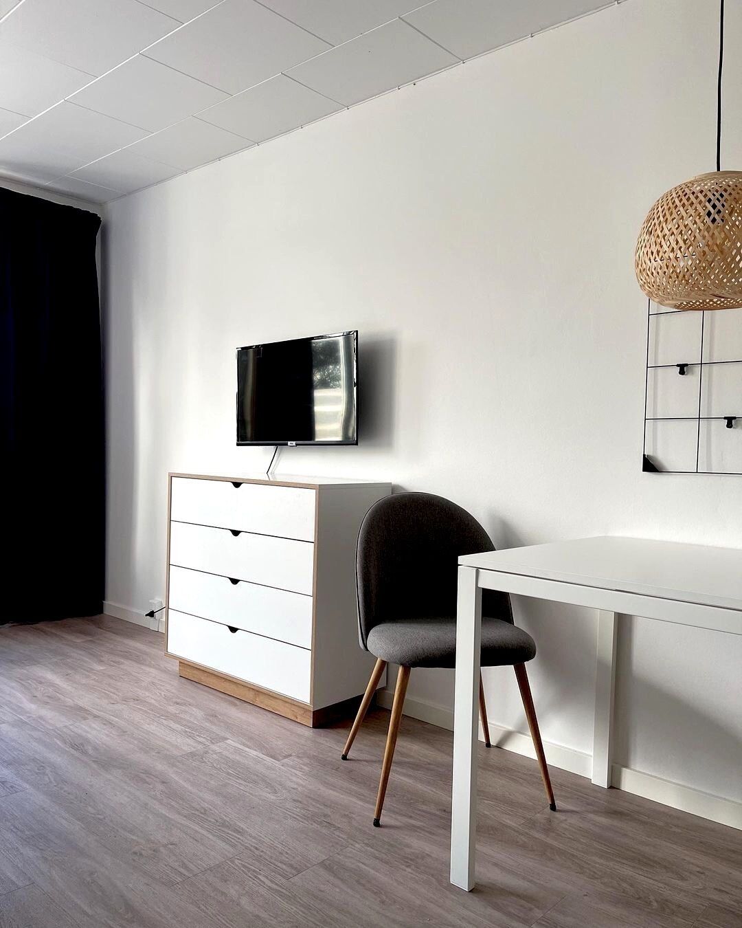 double room | hypo-allergenic bedding, free cots/infant beds, free wifi, bed sheets