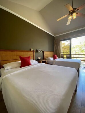 Standard Double Room, 2 Queen Beds