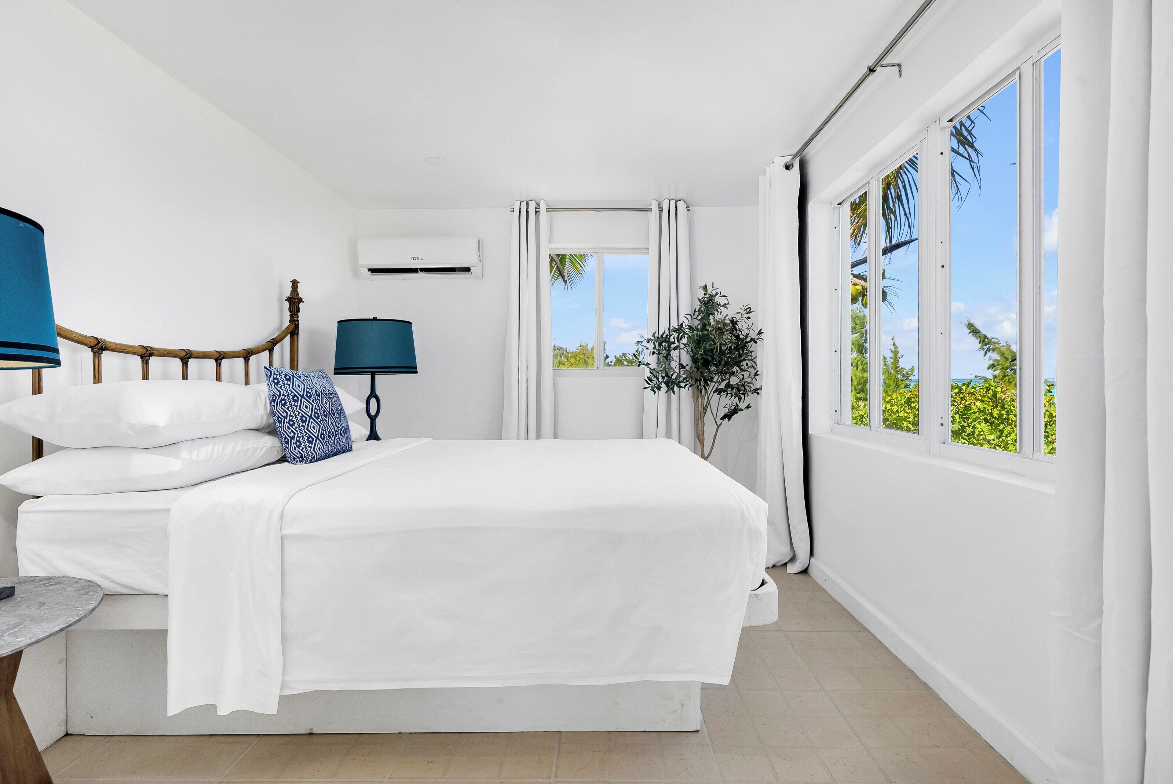 room, 2 bedrooms | 1 bedroom, blackout curtains, iron/ironing board, free wifi