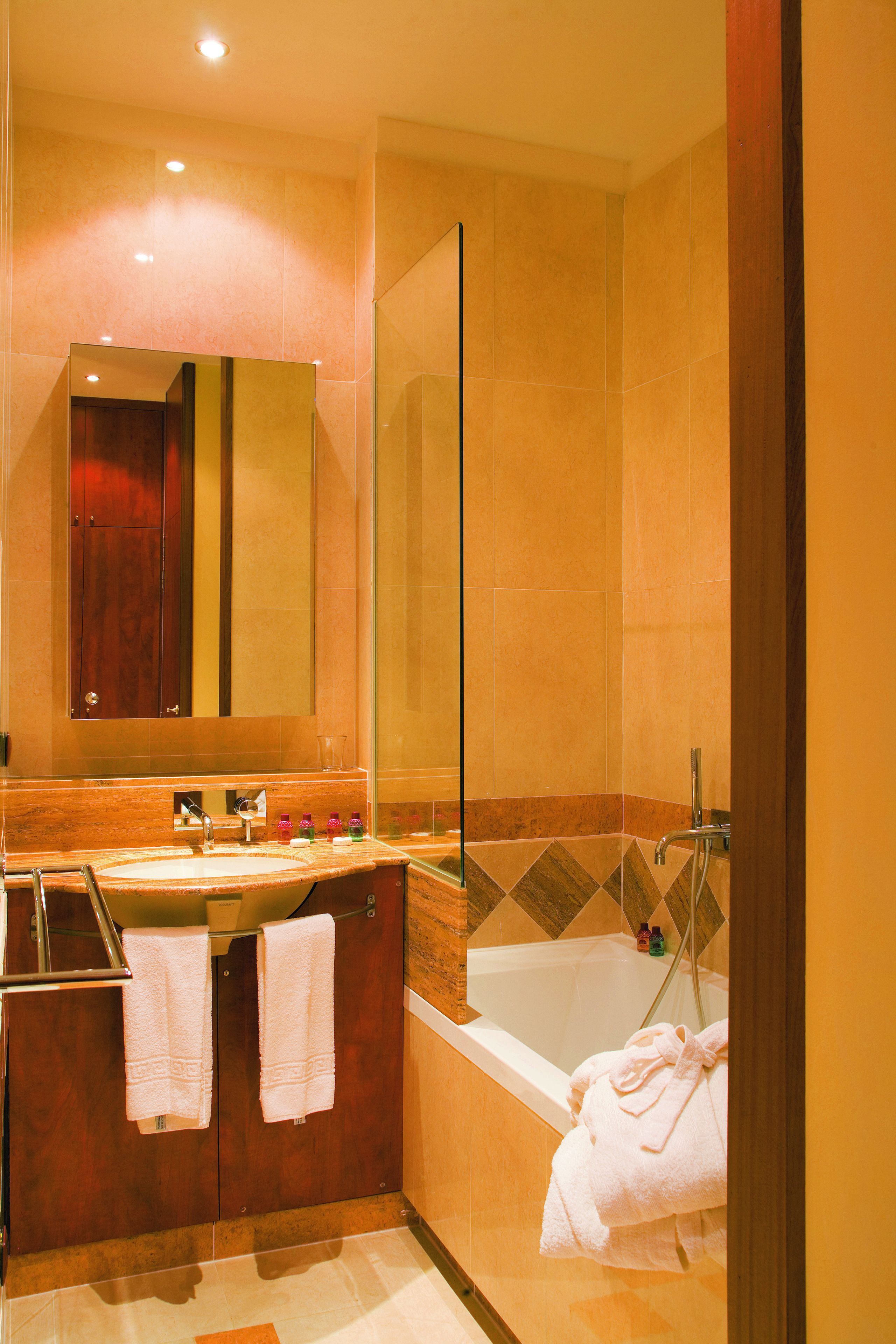 premium double or twin room | bathroom | free toiletries, hair dryer, towels