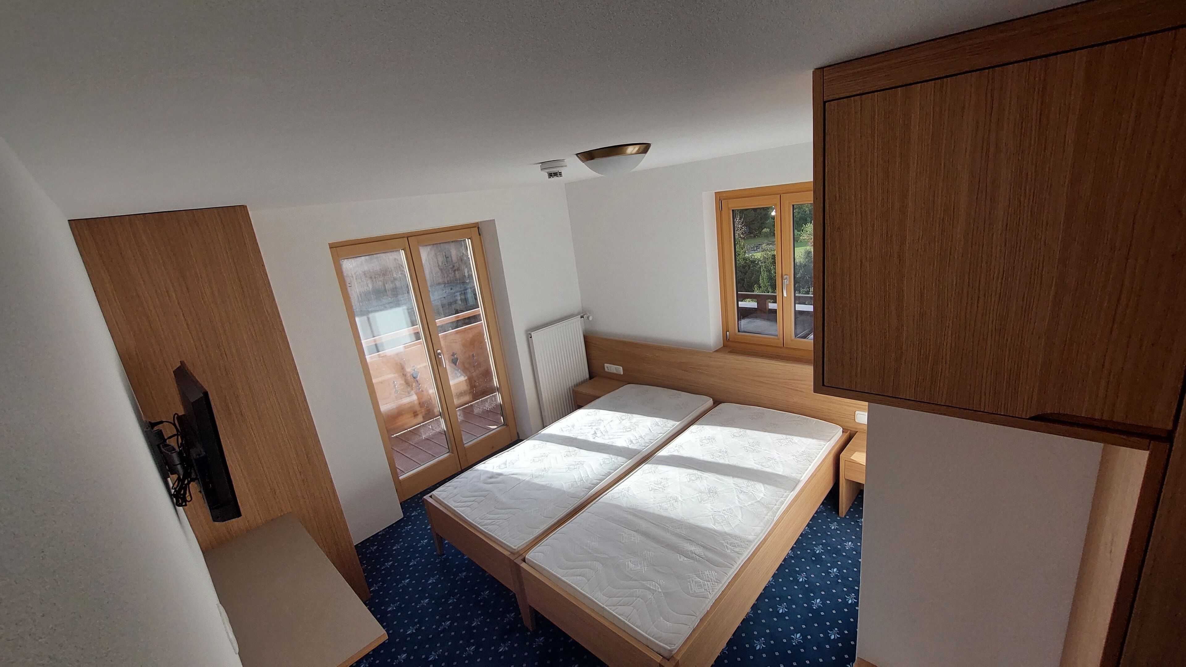 Standard Room, 2 Bedrooms, Non Smoking | Premium bedding, in-room safe, desk, blackout drapes