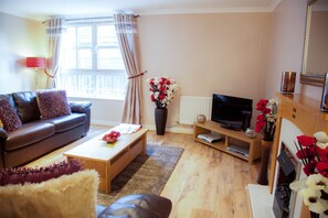 TV - Royal Mile Accommodation (Edinburgh)