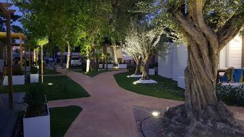 Bungalow (Deveses) | Terrace/patio