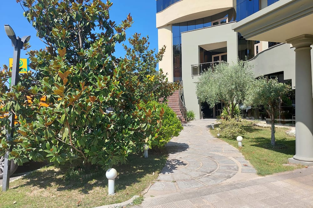 Hotel Green