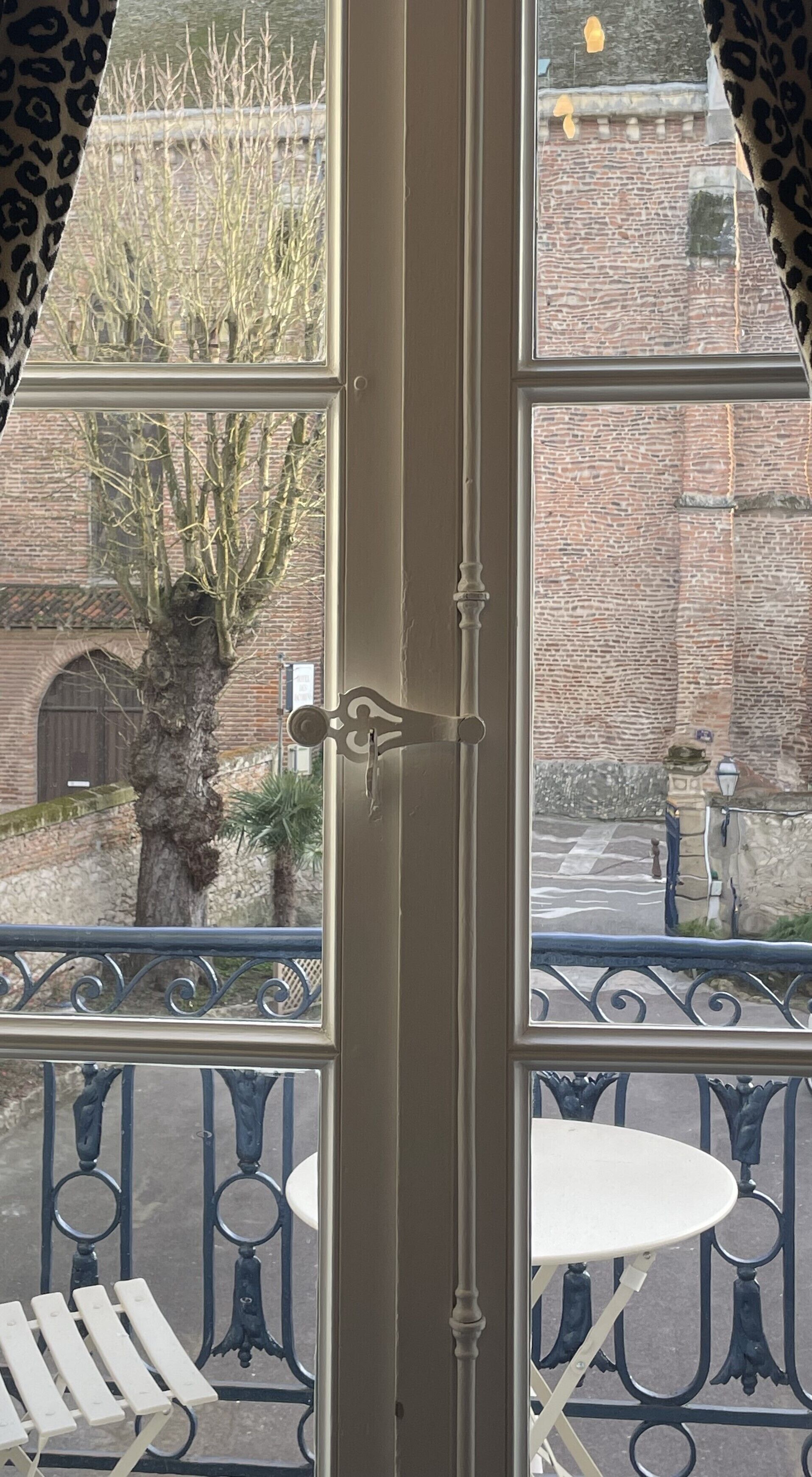 高級雙人房 | 埃及棉床單、高級寢具、羽絨被、舒適加層