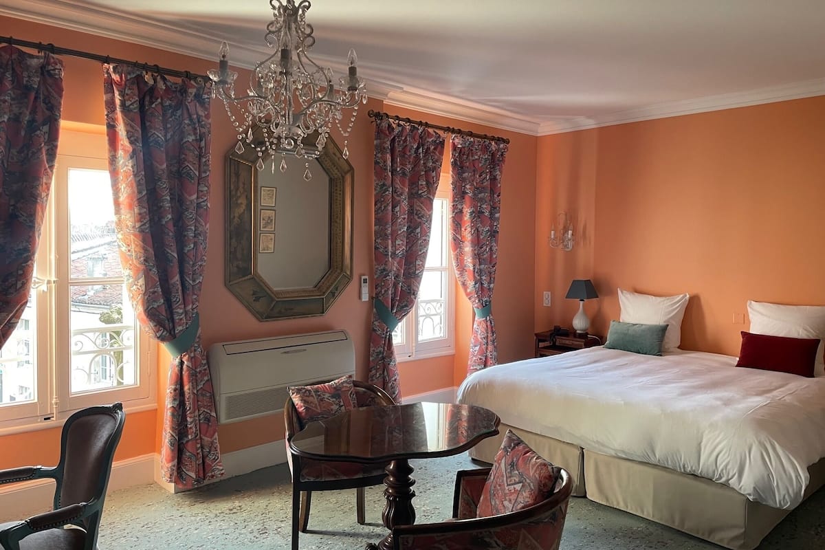 Superior Double Room | Bathroom