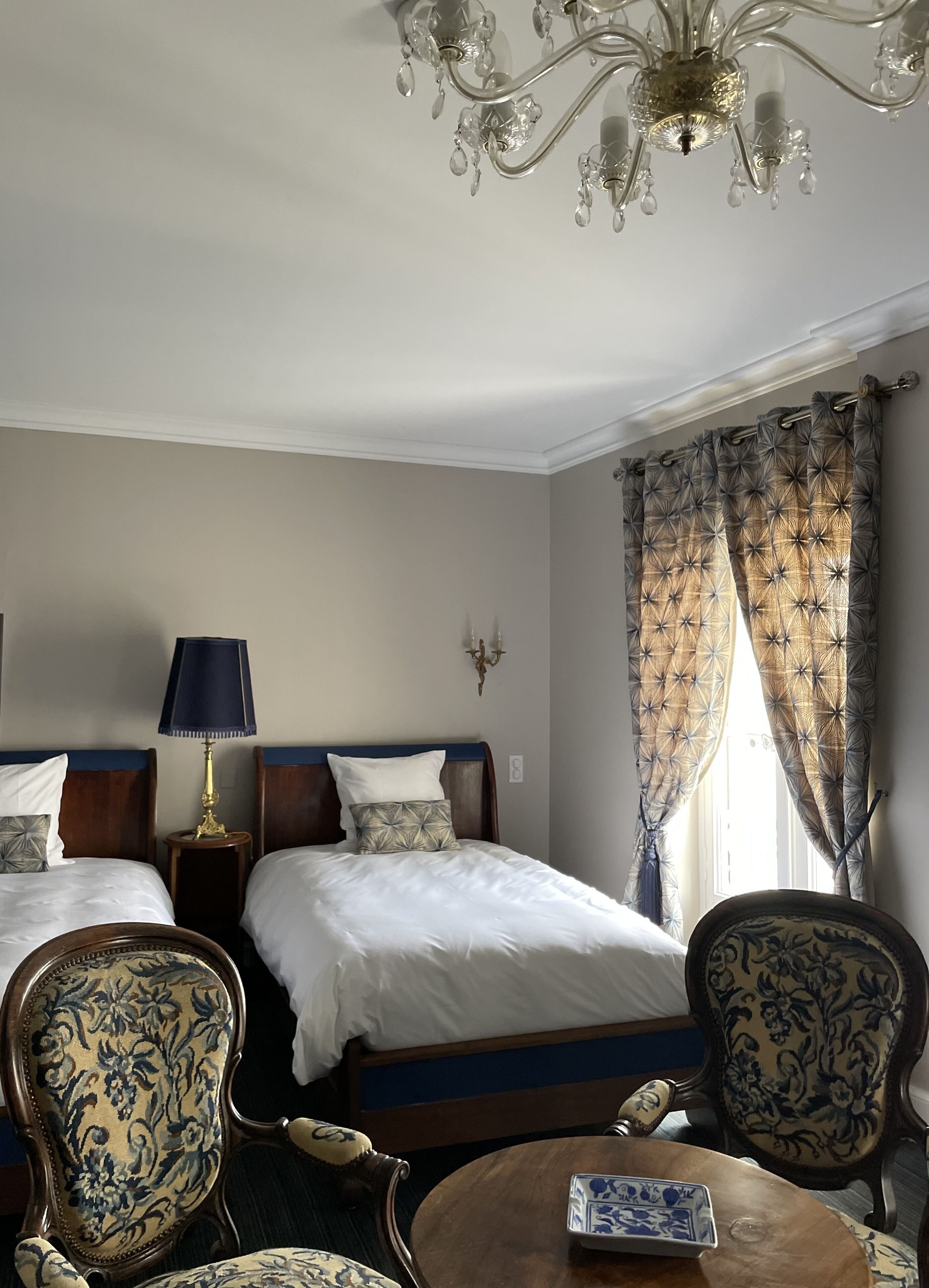 Egyptian cotton sheets, premium bedding, down duvets, pillow-top beds