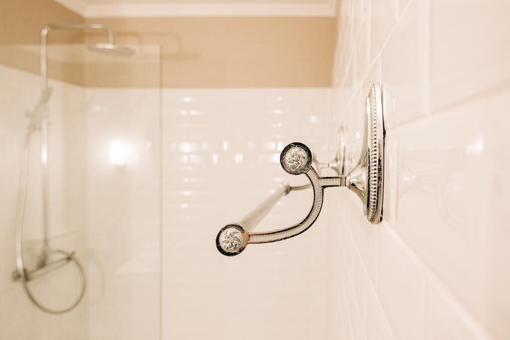 standard double room | bathroom | hair dryer, towels