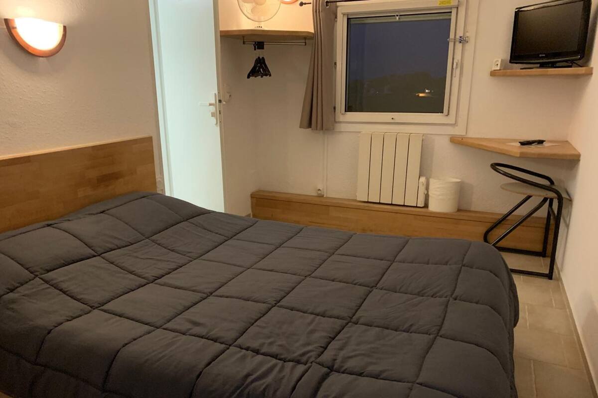 Chambres insonorisées, Wi-Fi gratuit, draps fournis