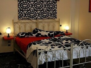 3 bedrooms, down duvets, Select Comfort beds, soundproofing