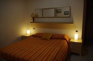 3 bedrooms, down duvets, Select Comfort beds, soundproofing