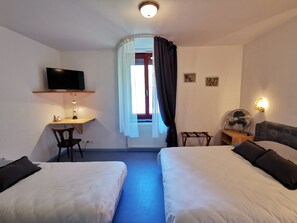 Superior Double Room | In-room safe, individually decorated, individually furnished, desk
