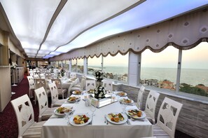 Desayuno buffet incluido todos los días