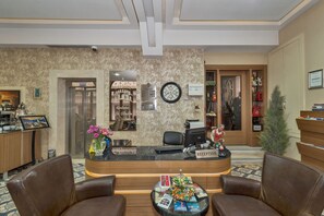 Reception - Galata La Bella Hotel (Istanbul)