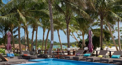 Aquana Beach Resort