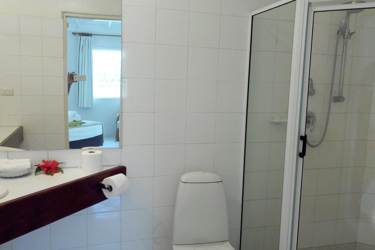 basic bungalow, 1 queen bed with sofa bed, garden view | bathroom | shower, free toiletries, hair dryer, towels