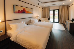 Premier Double or Twin Room | Minibar, free WiFi, bed sheets