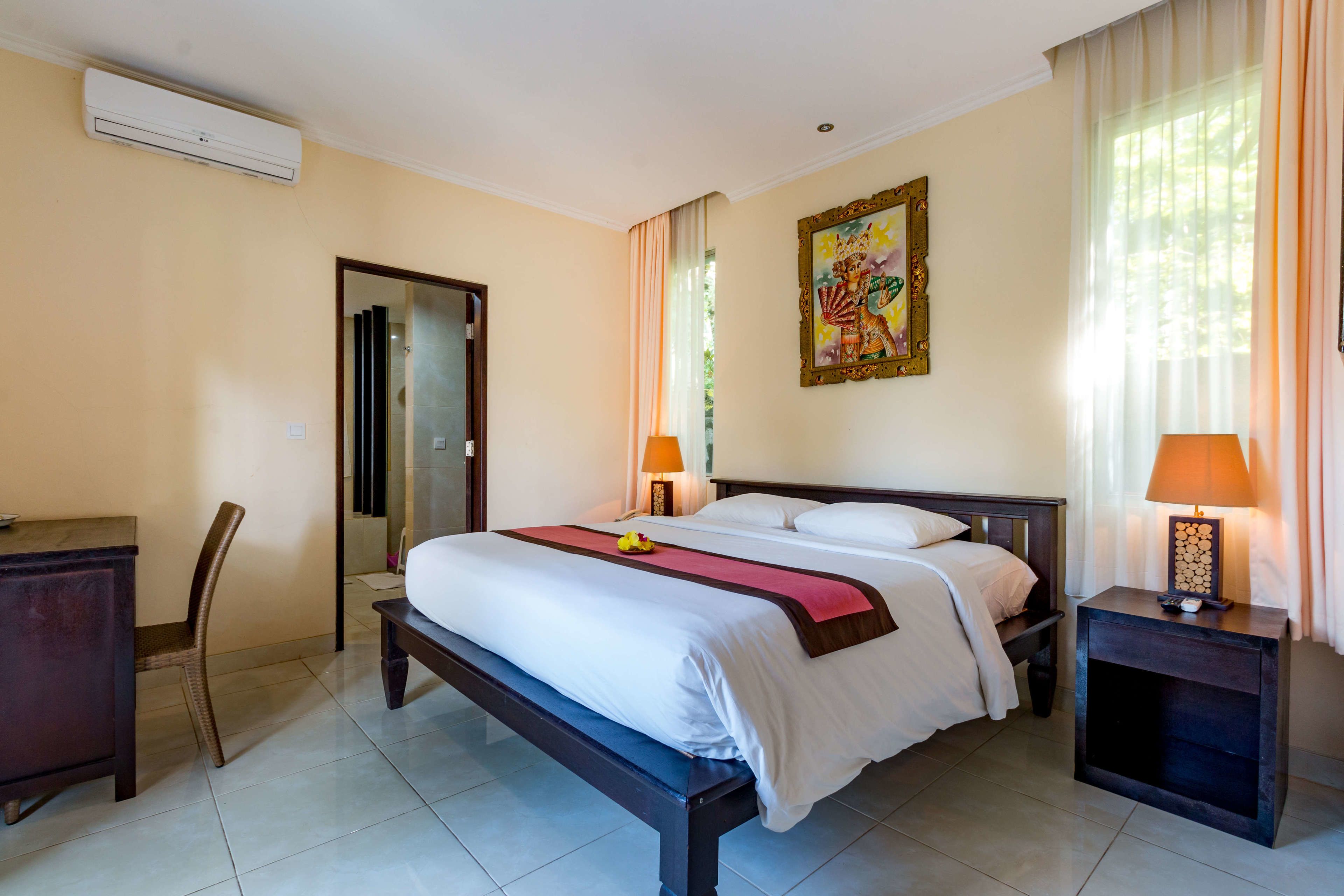 Minibar, in-room safe, individually decorated, desk