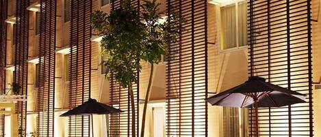 Deluxe Room, Pool Access | Pool