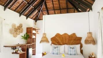Studio, pemandangan kebun | 1 kamar tidur, seprai premium, minibar, dan brankas