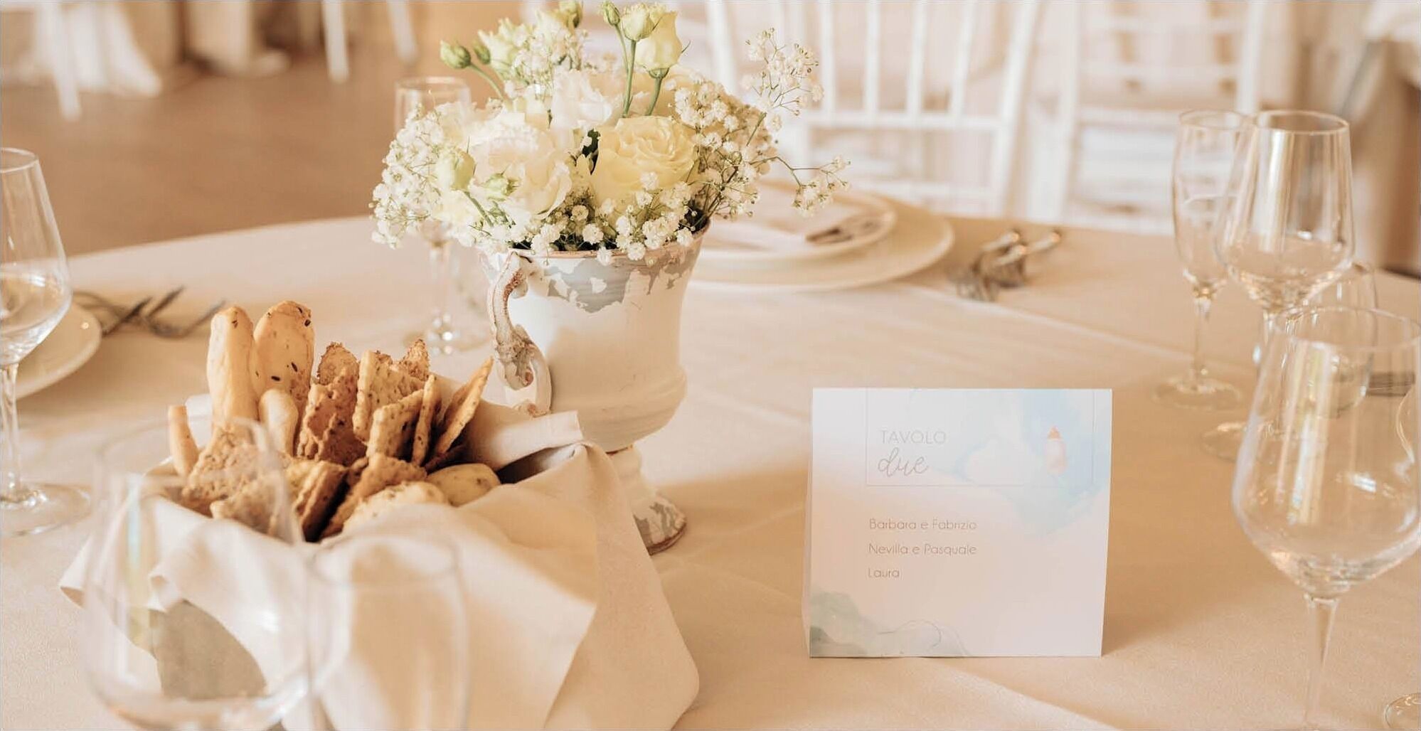 屋内結婚式場