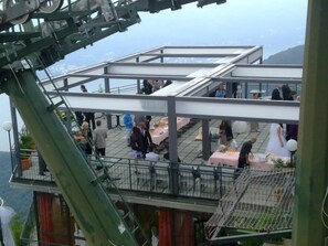 Se sirven comidas y cenas; con vista al jardín 