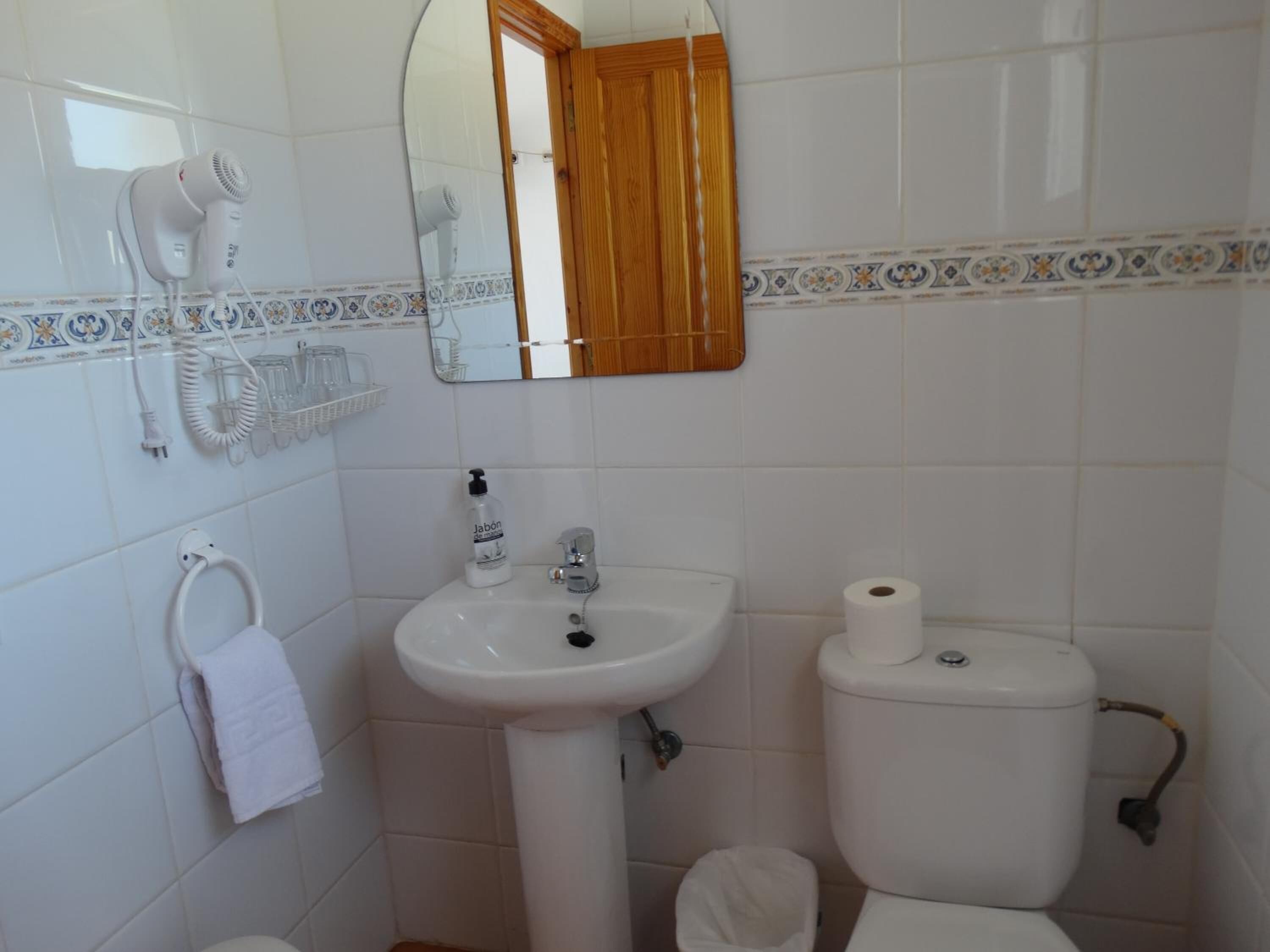 Photo - Hostal La Paloma II