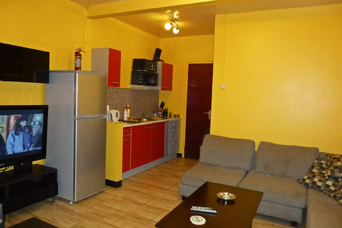 fridge, microwave, stovetop, espresso maker