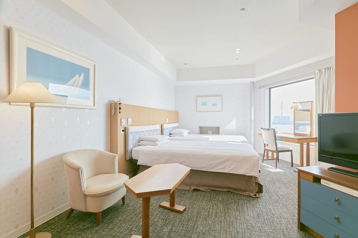 Hollywood Twin Room | 1 bedroom, desk, free WiFi