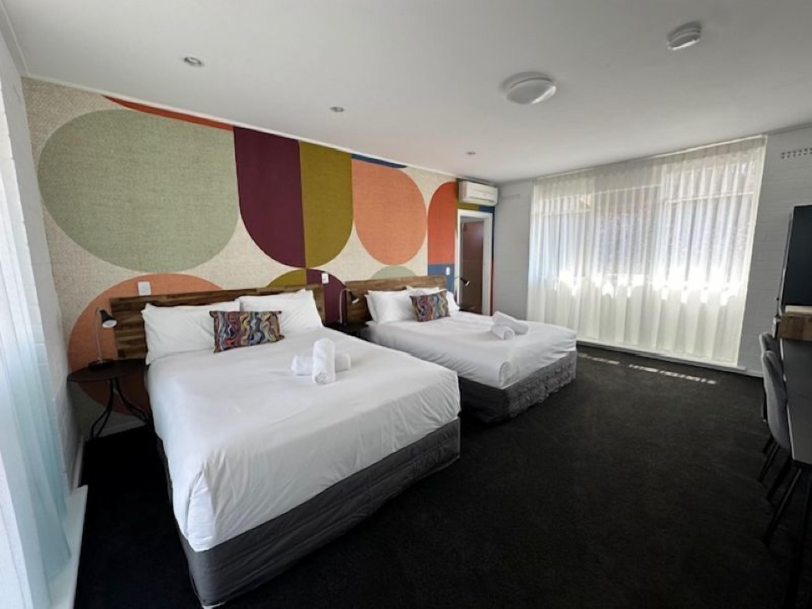 Desk, iron/ironing board, travel crib, free WiFi