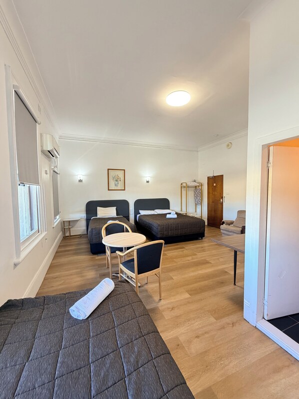 Familienzimmer „Heritage“ | Bügeleisen/Bügelbrett, kostenloses WLAN, Bettwäsche