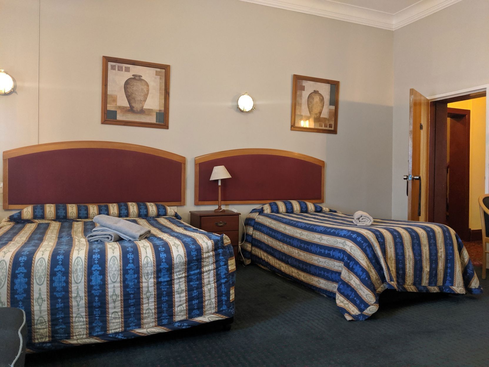 Strykejern/-brett, wi-fi (inkludert) og sengetøy