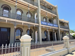 Front of property - Alpine Heritage Motel (Goulburn)