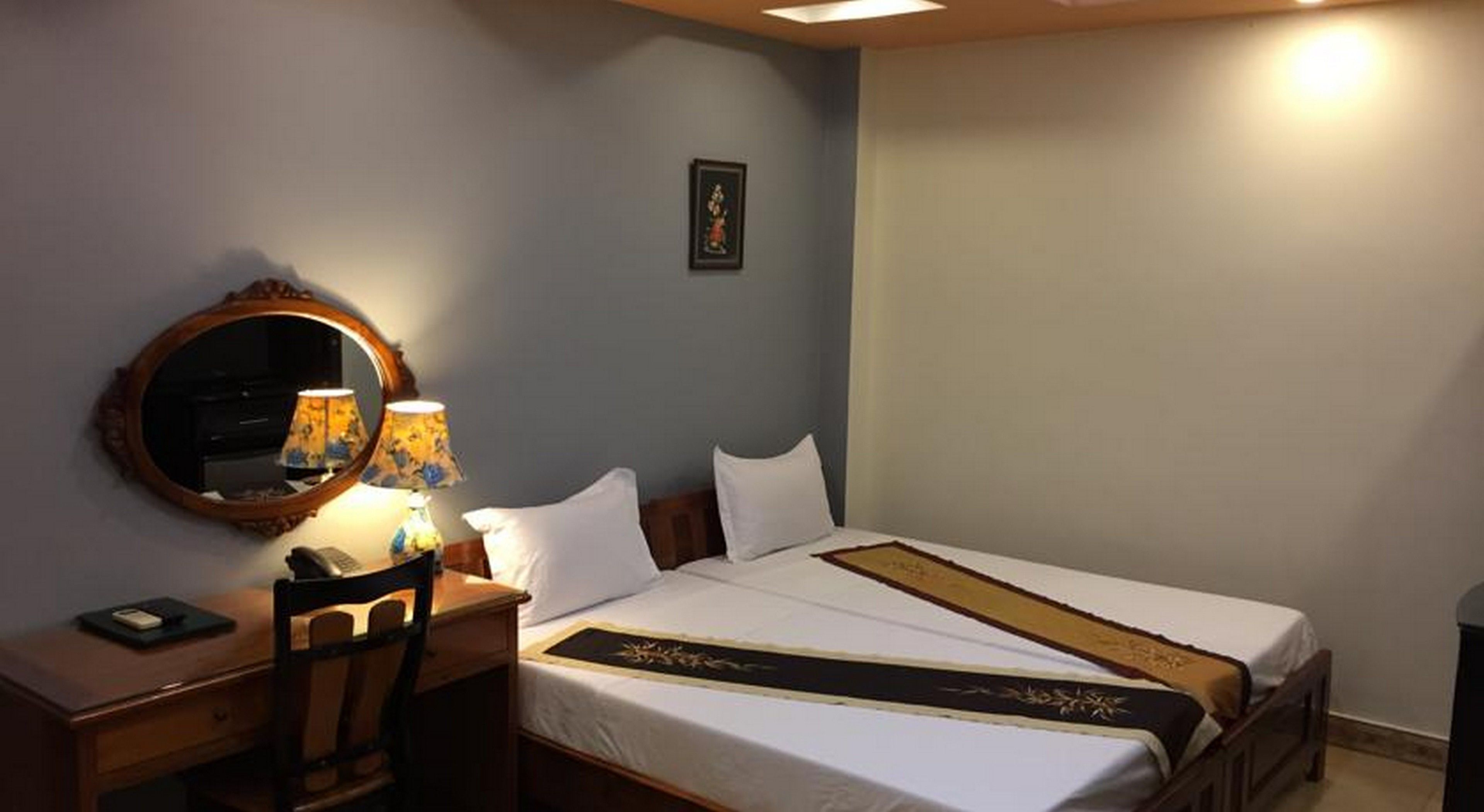 minibar, desk, free wifi, bed sheets