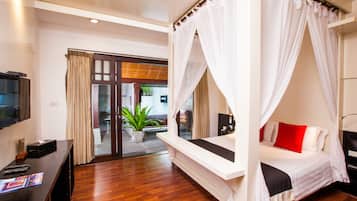 One Bedroom Pool Villa | 2 多间卧室、高档床上用品、迷你吧、客房内保险箱