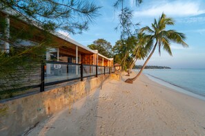 Exterior - Pao Jin Poon Beach Front Villa (Koh Samui)
