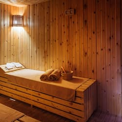 Couples treatment room(s), body treatments, body wraps, body scrubs
