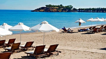 Beach nearby, beach towels