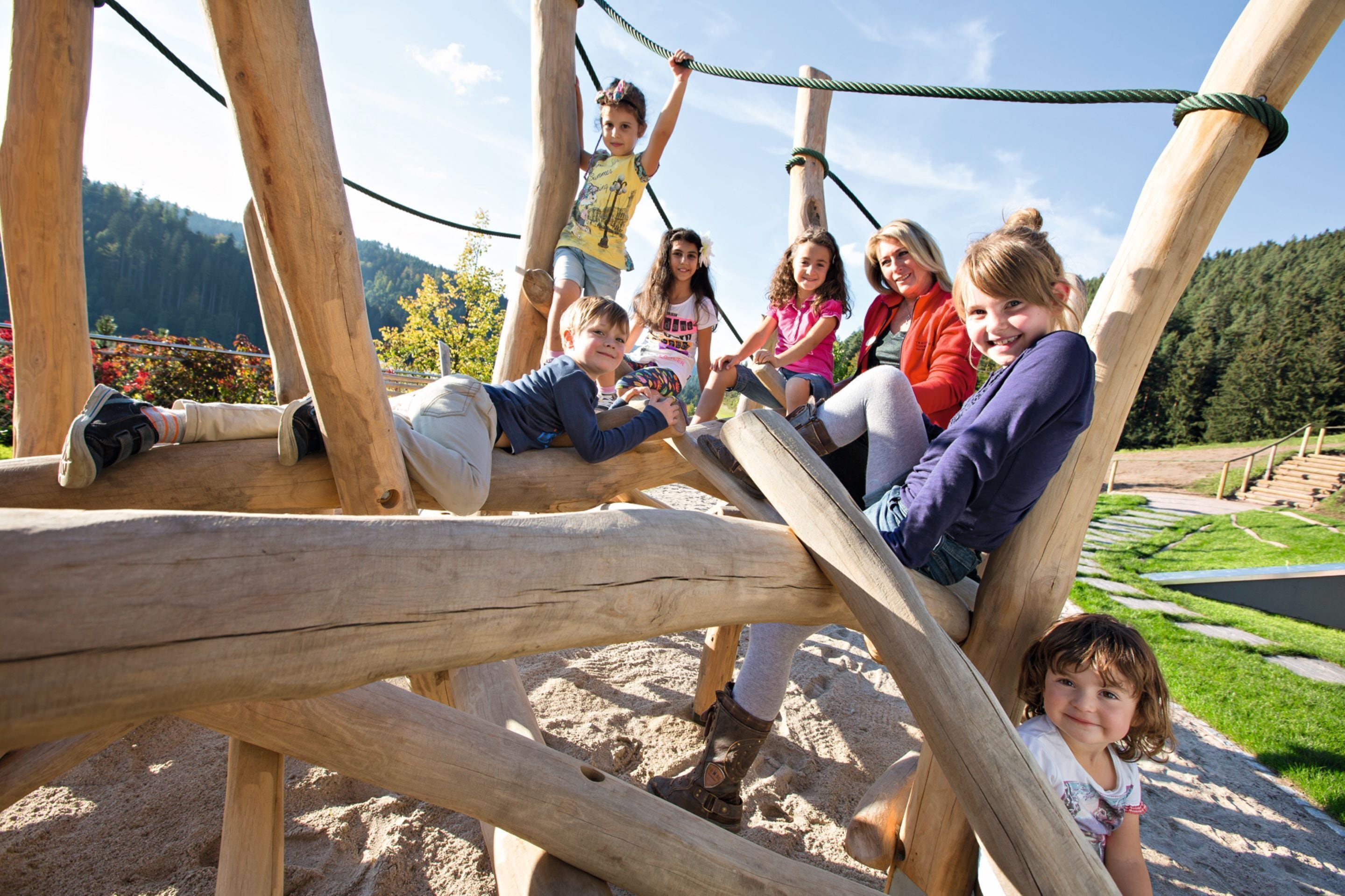 children’s play area – outdoor