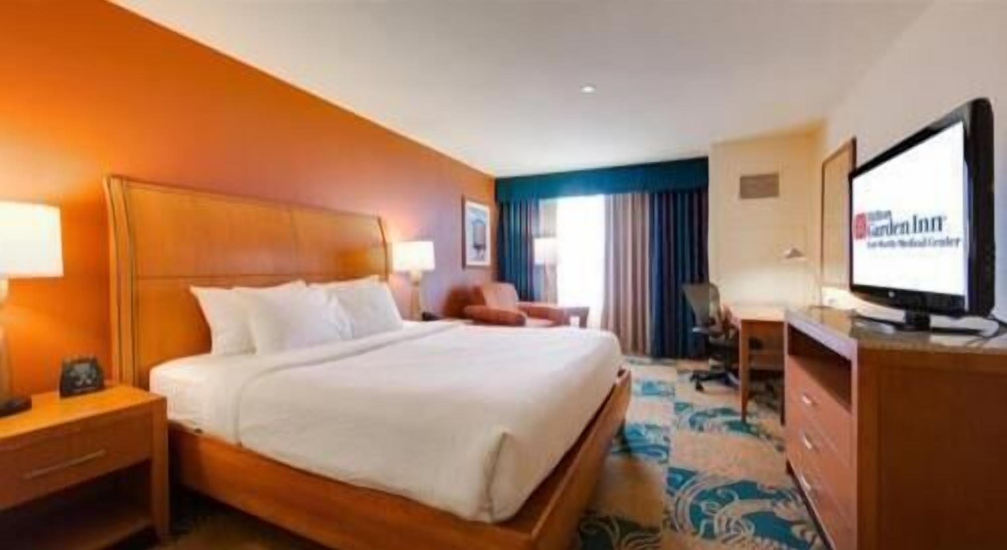 In-room safe, desk, laptop workspace, iron/ironing board