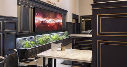 voco The Tiger Hotel Columbia, MO by IHG