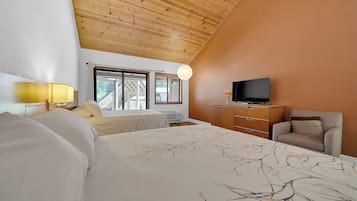 Quarto casal standard | Escrivaninha, Wi-Fi de cortesia, acesso para cadeiras de rodas
