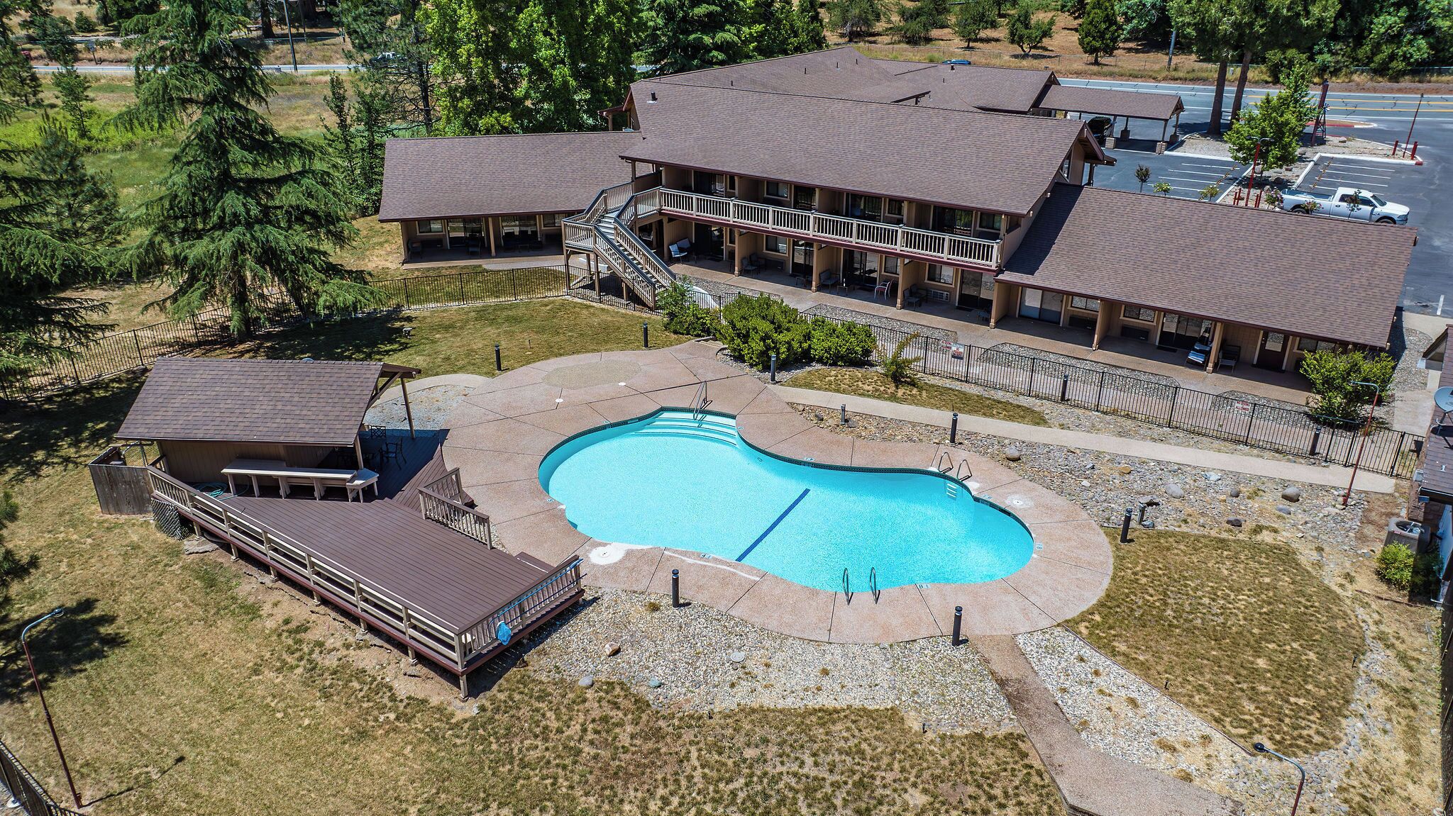 seasonal outdoor pool