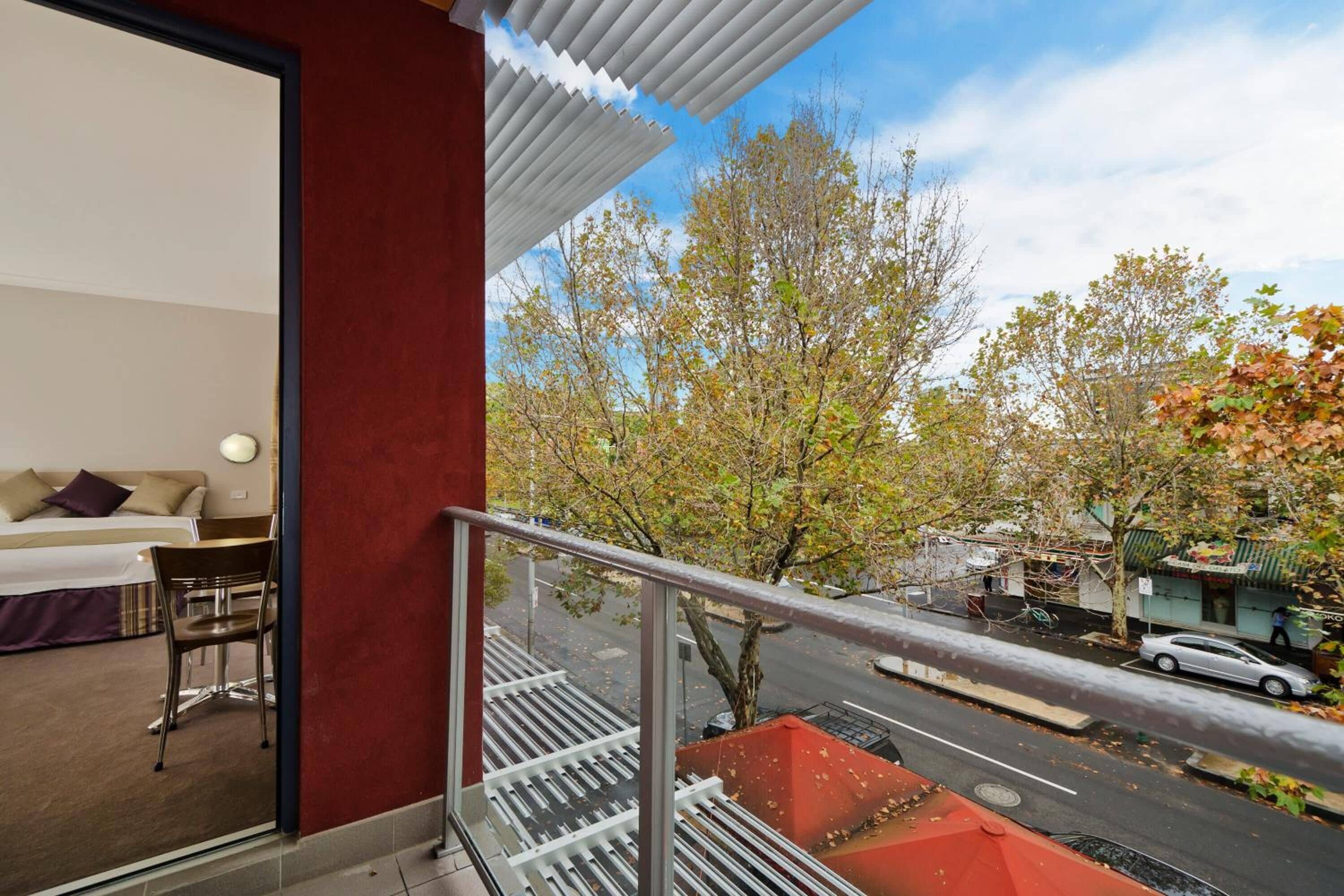 Lygon Front Suite | Balcony